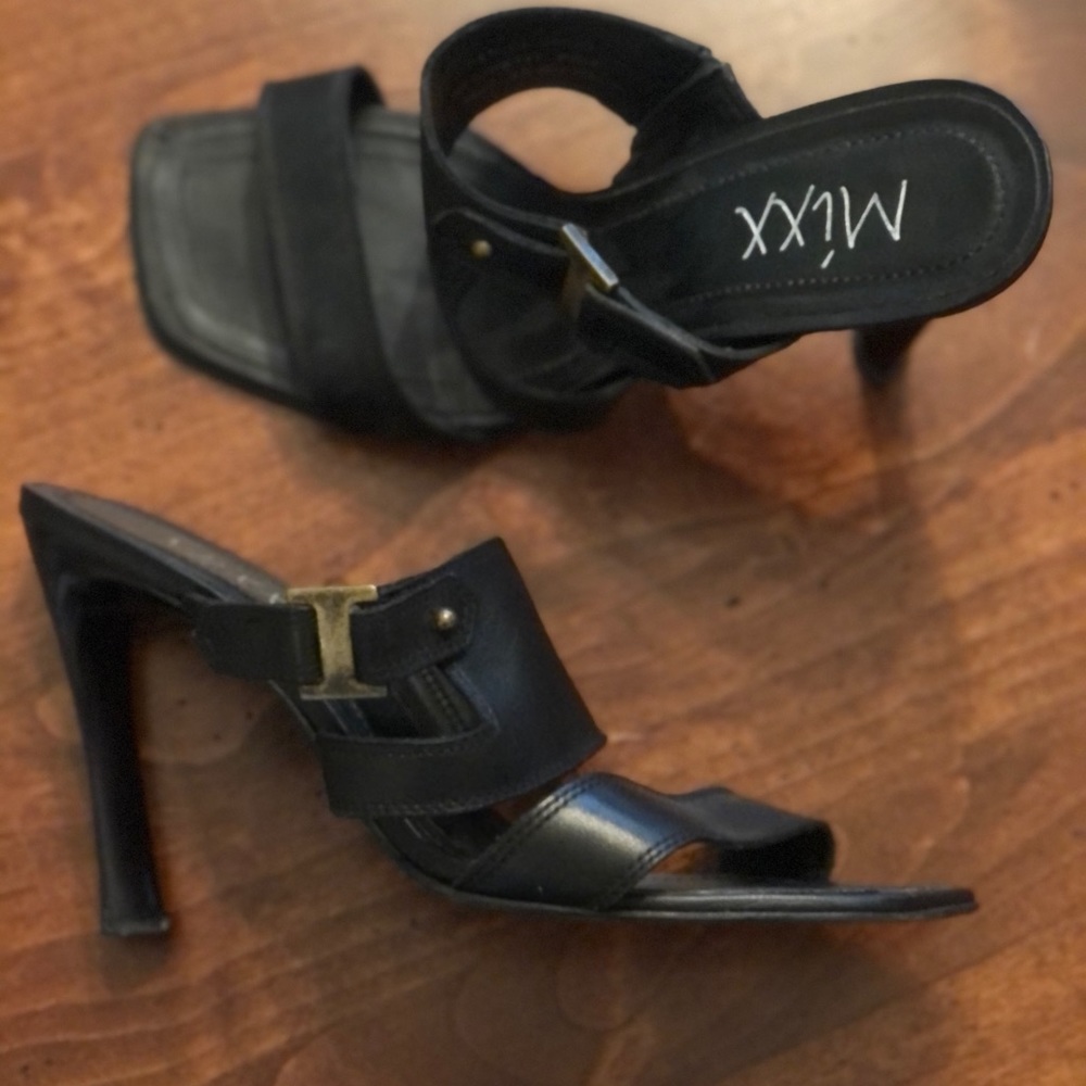 Mixx brand shoes fashionable heels Sz 8